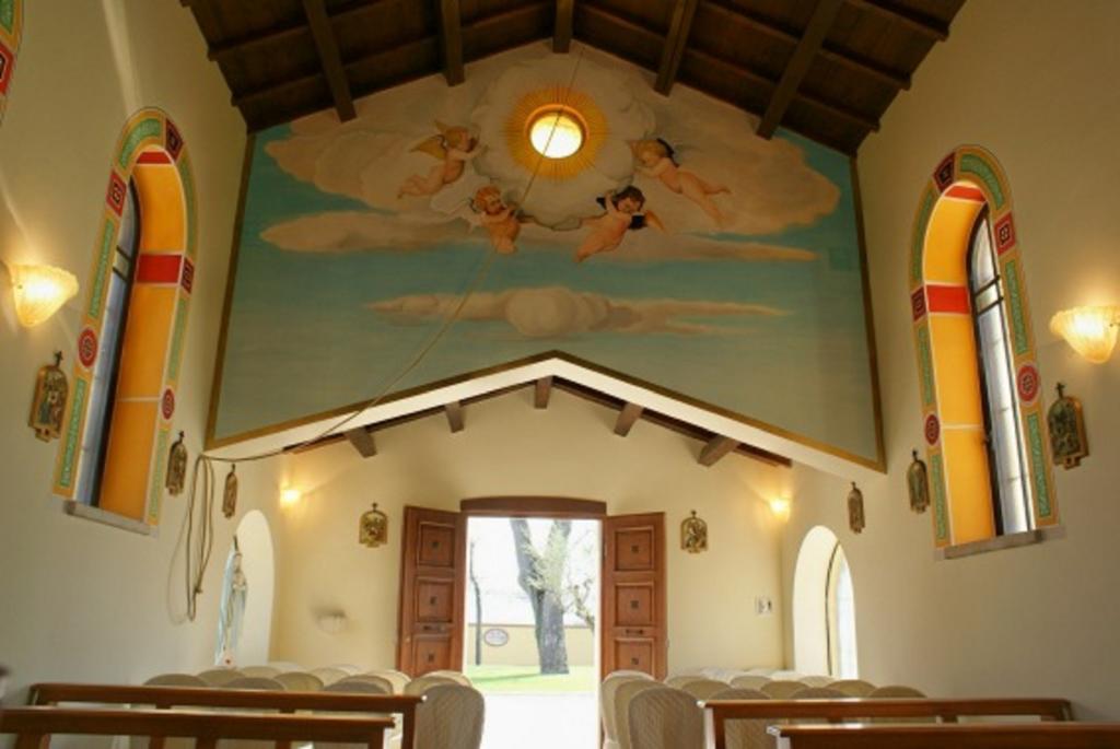 Hotel Villa Fiorita ジュリアノーヴァ エクステリア 写真